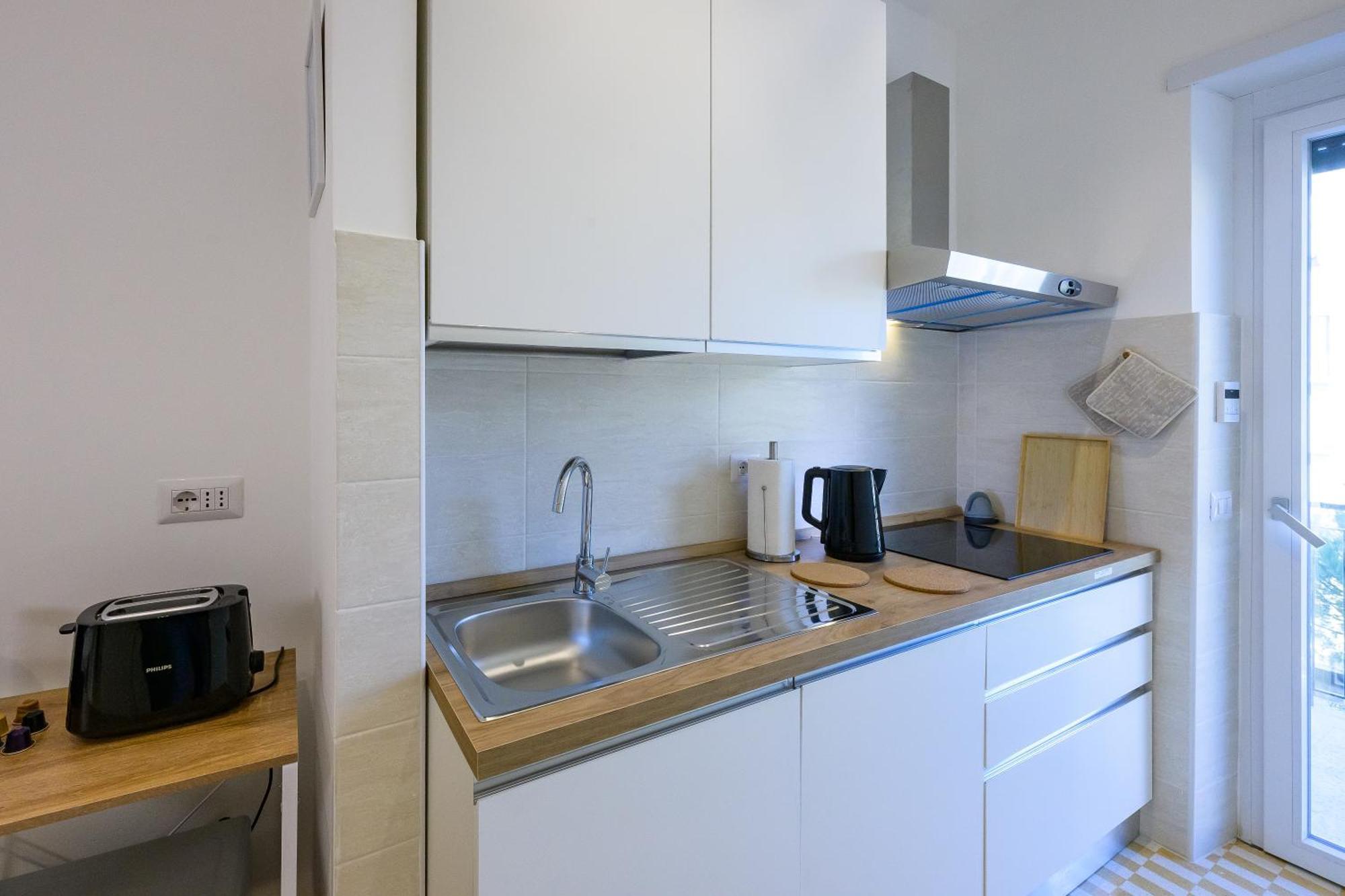 Luxury Suite-Metro Malatesta Рим Екстер'єр фото